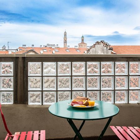 Dehomes - Porta Genova Luxury Stay Милано Екстериор снимка