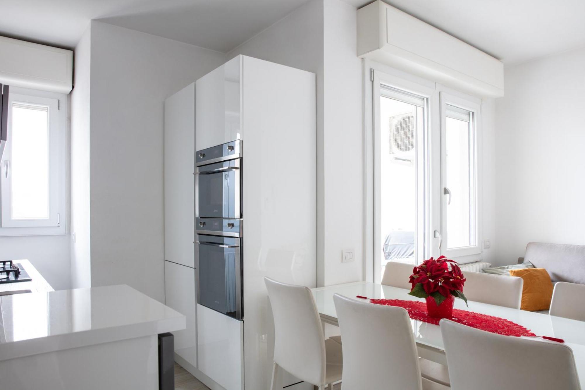 Dehomes - Porta Genova Luxury Stay Милано Екстериор снимка